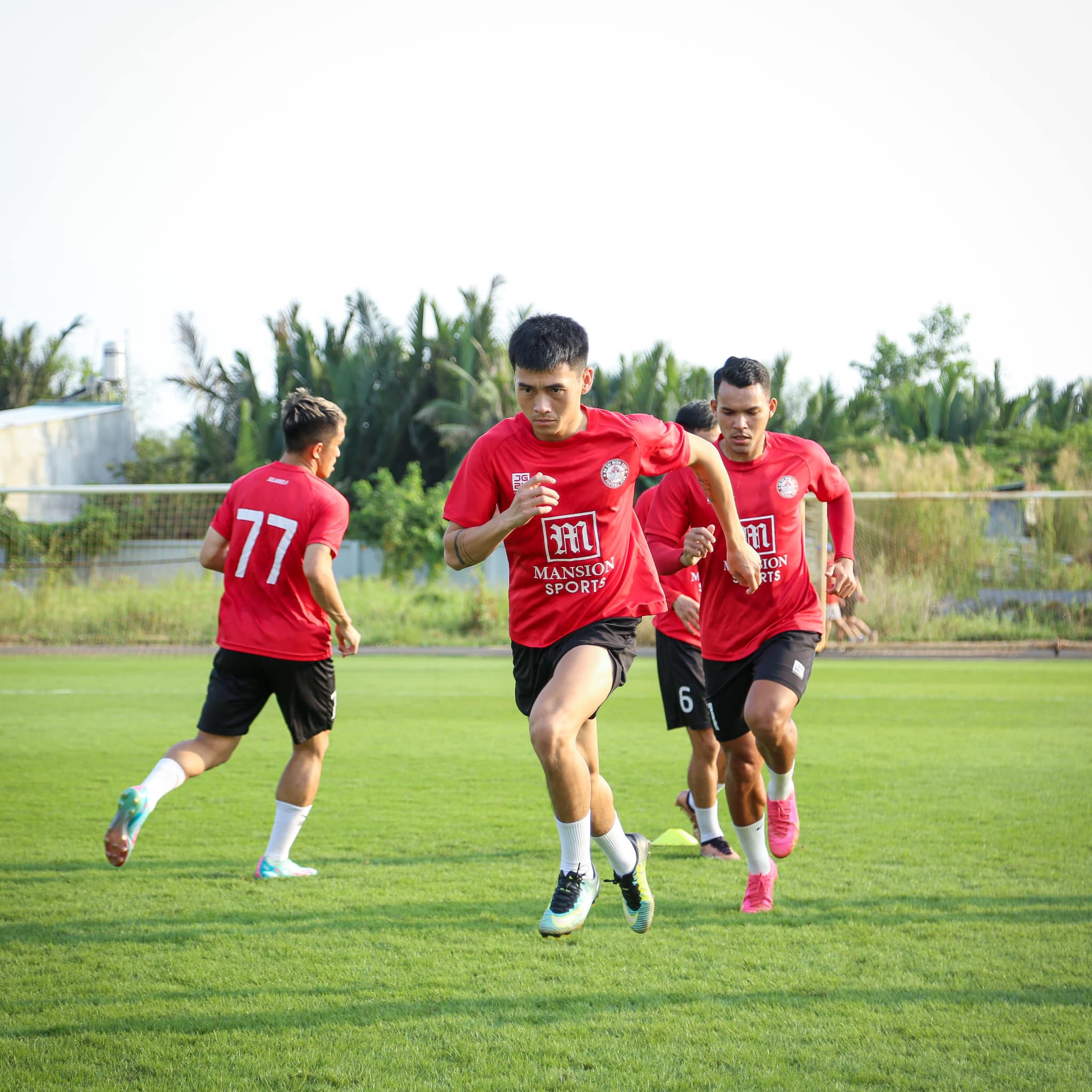 Ảnh bài viết "Khâu yếu nhất của chúng tôi là ghi bàn"