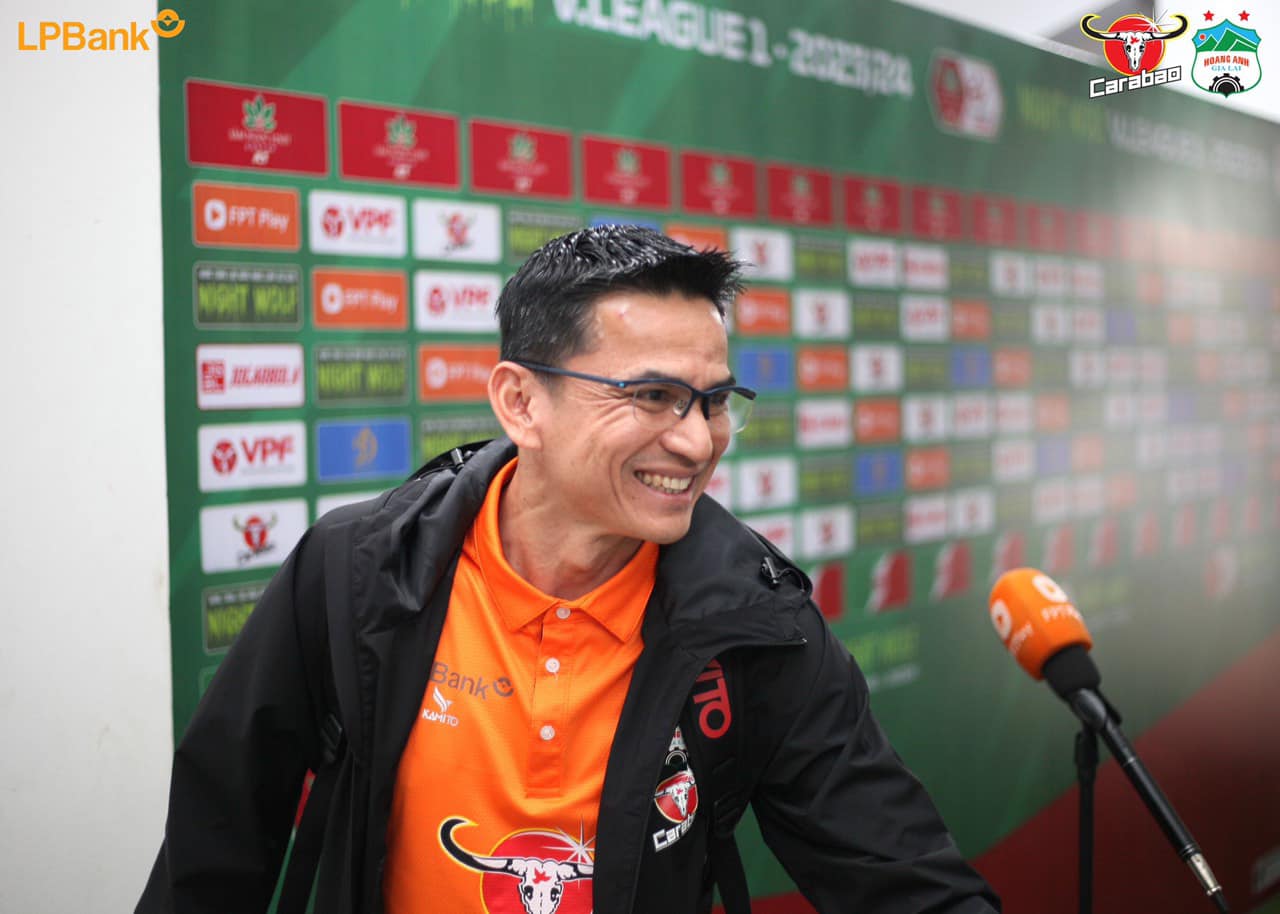 Ảnh bài viết Kiatisuk: "Tôi vẫn luôn hỗ trợ HAGL bằng trái tim"