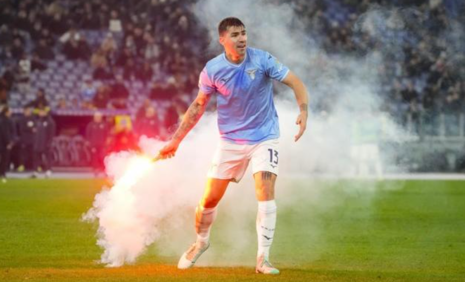 Lazio chuẩn bị đóng cửa một phần sân vận động