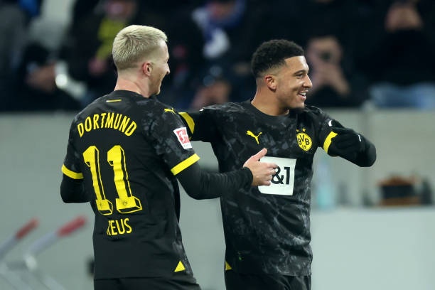 Sancho tỏa sáng, giúp Dortmund hủy diệt Darmstadt 
