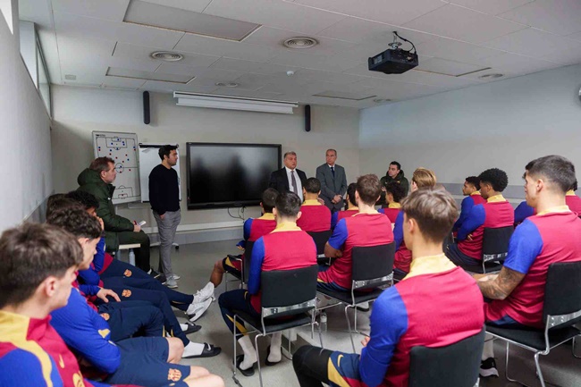 Barca thua thảm, Laporta ngay lập tức có động thái
