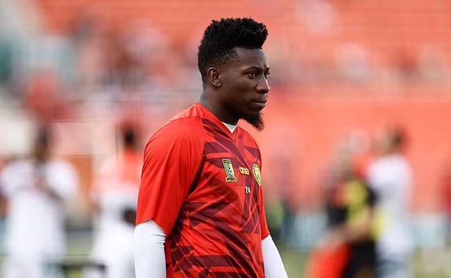 Andre Onana chỉ biết "ngậm đắng nuốt cay"