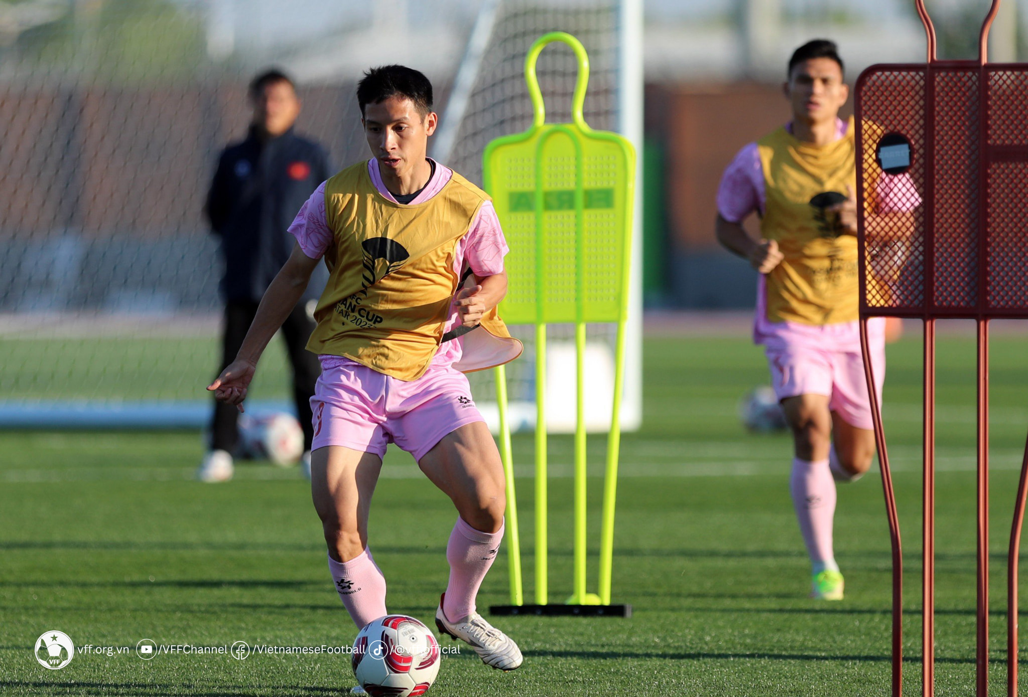 Ảnh bài viết "Cách thay người của HLV Troussier khiến nhiều người đặt dấu hỏi"