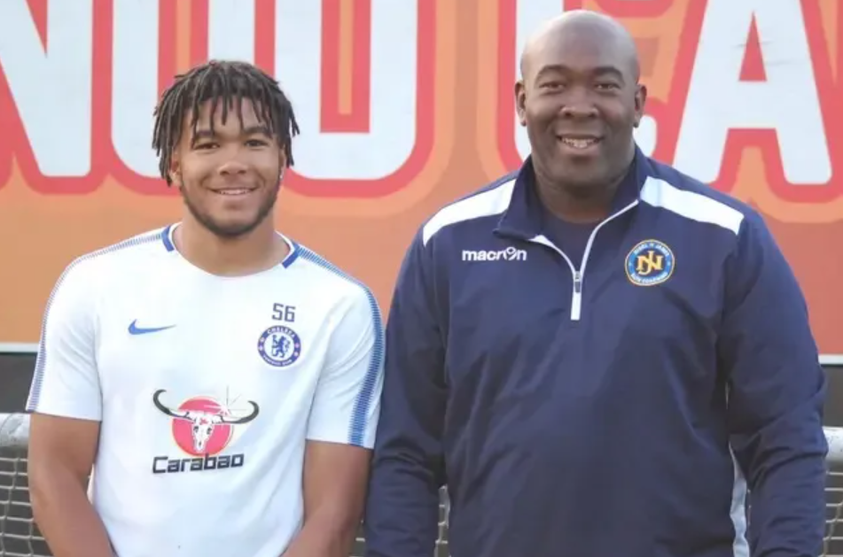 Cha của Reece James nhận công việc gây bất ngờ