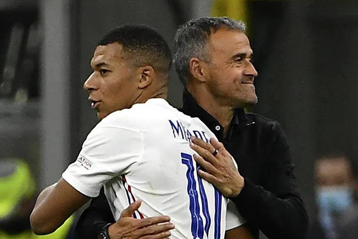 Ảnh bài viết Enrique: “Mbappe sẽ ra quyết định sớm thôi”