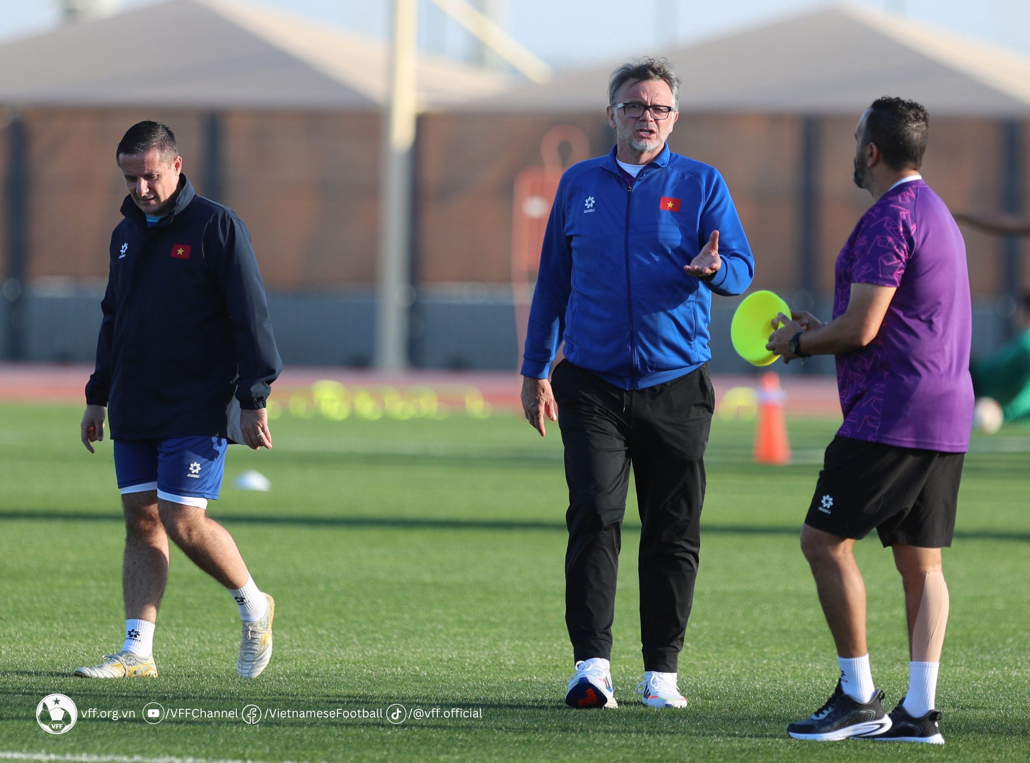 Ảnh bài viết "Thắng là công toàn đội, thua là lỗi của HLV"