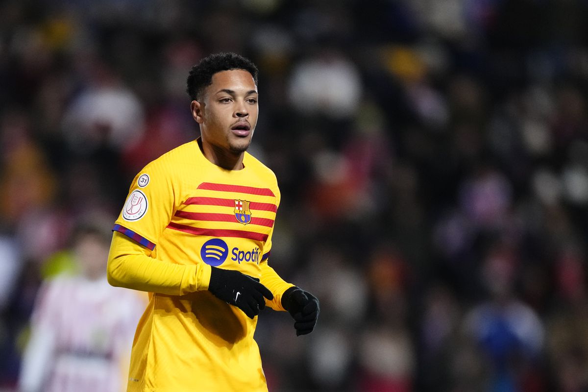 Ảnh bài viết Xavi tin tưởng tân binh 18 tuổi tại Champions League