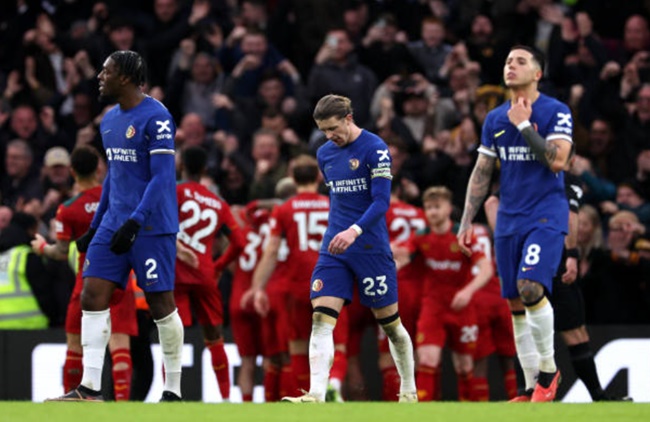 Ảnh bài viết Cú hat-trick đánh sập Stamford Bridge, Chelsea kém Man Utd 7 điểm