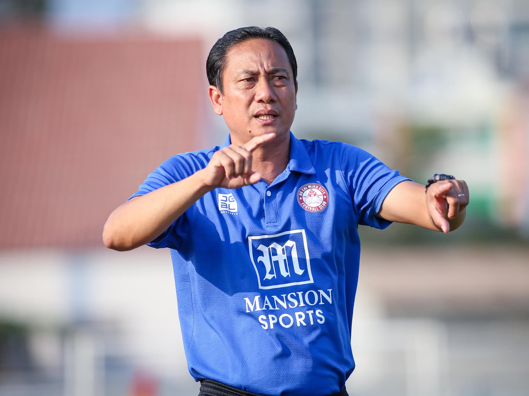 Ảnh bài viết CLB TP.HCM thiếu 'quân tinh nhuệ', tiết lộ nguyên nhân đến từ HLV HAGL