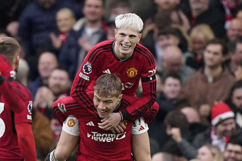 Ảnh bài viết 3 chàng ngự lâm mới của Man Utd