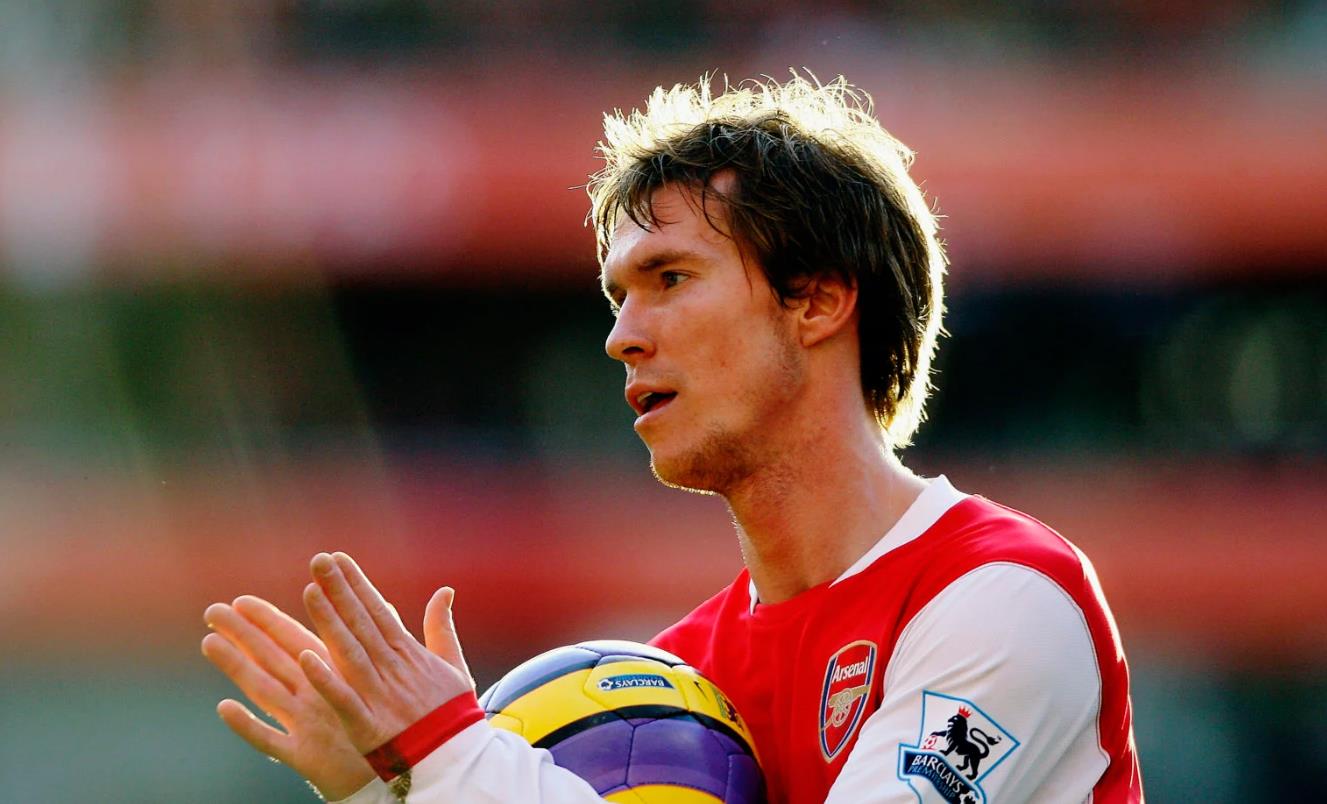 Hleb thúc giục sao Monaco đến Arsenal