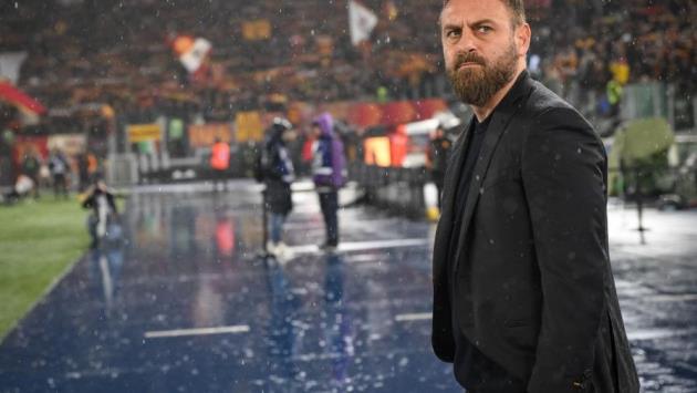 Lukaku bỏ lỡ cơ hội, De Rossi nói ngay một điều