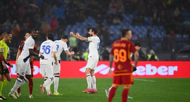 Ảnh bài viết Ngược dòng hạ Roma, Inter 'cô đơn' trên đỉnh