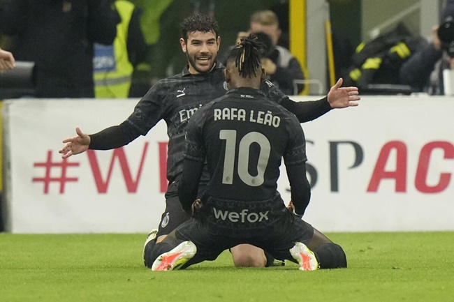"Cậu ấy là thủ lĩnh của AC Milan"