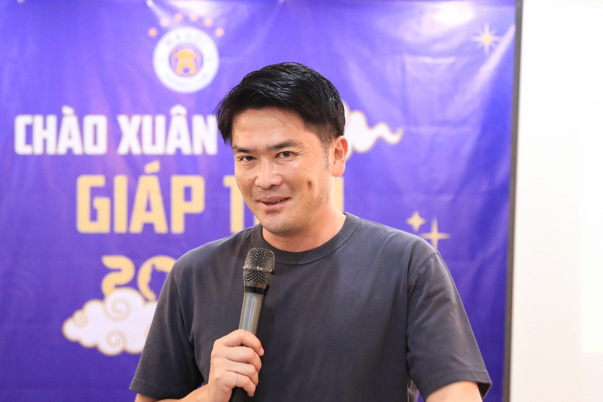 Ảnh bài viết "Có một số thời điểm, cầu thủ không hiểu ý tôi"