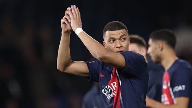 Ảnh bài viết Mbappe giải thoát đồng đội khỏi cơn thịnh nộ
