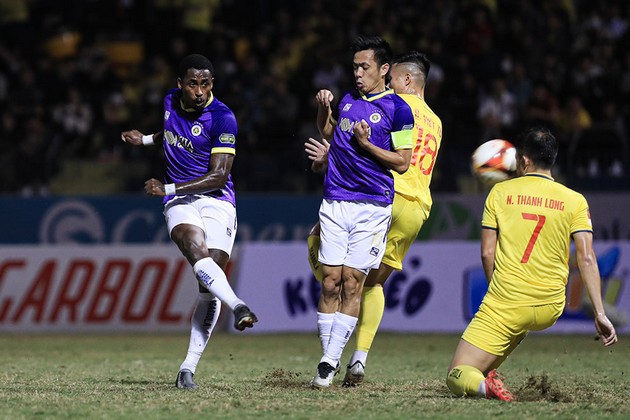 Ảnh bài viết Hà Nội sa lầy, cơn khủng hoảng chưa dừng lại