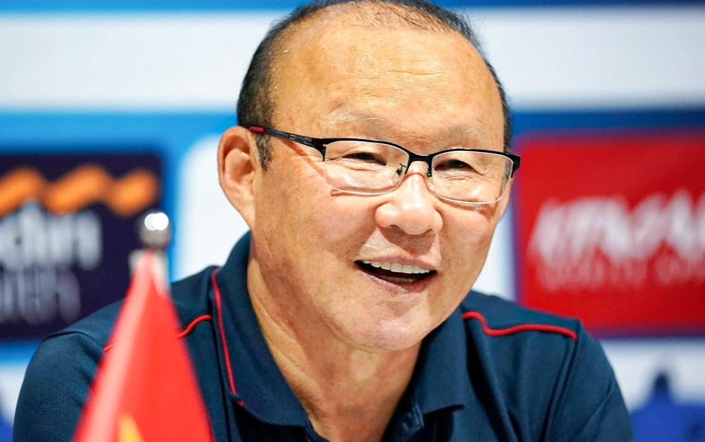 HLV Park Hang-seo: Tôi nhớ bóng đá