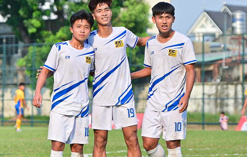 Xác định 2 đội đầu tiên vào tứ kết U19 Quốc gia 2024