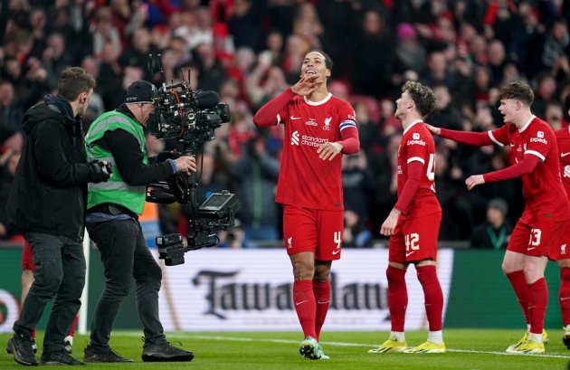 Ảnh bài viết Van Dijk nổ súng, Liverpool thắng nghẹt thở Chelsea sau 120 phút