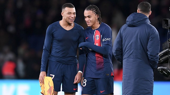 Ảnh bài viết Sau Kylian Mbappe, Real lại tung đòn khiến PSG choáng váng