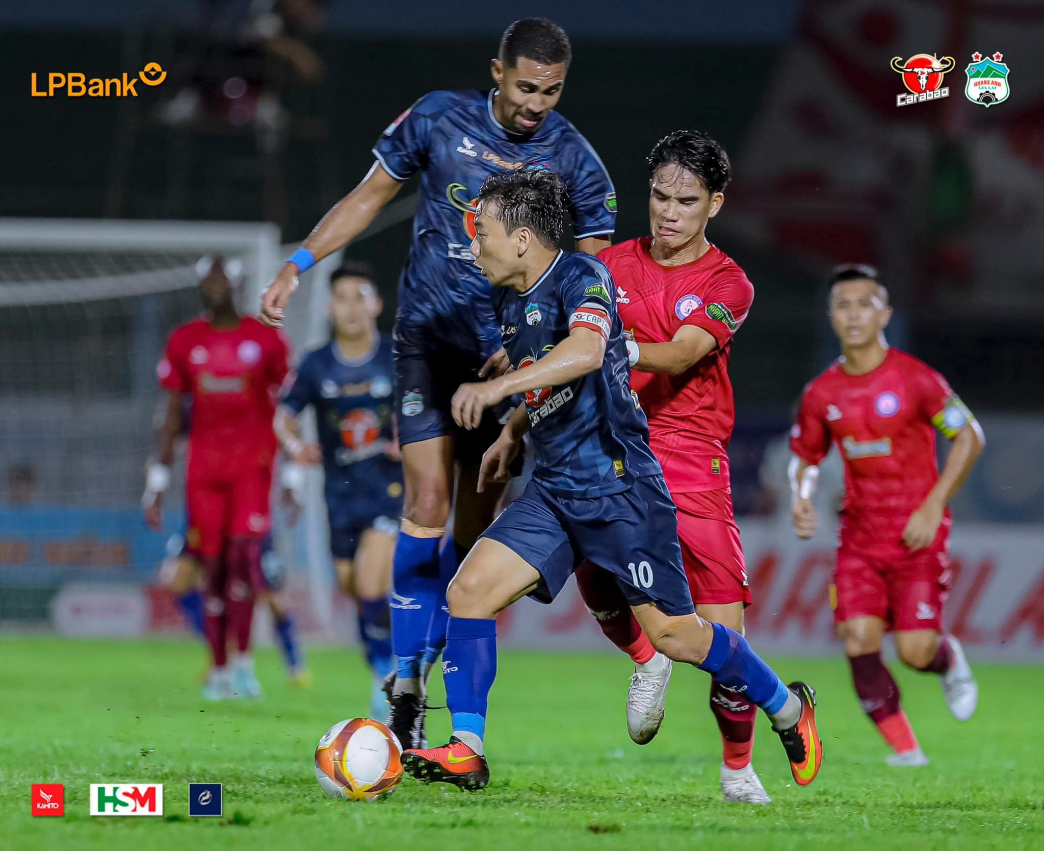 Ảnh bài viết "HAGL giờ đâu đủ sức đè ngửa đối thủ ra để đá"