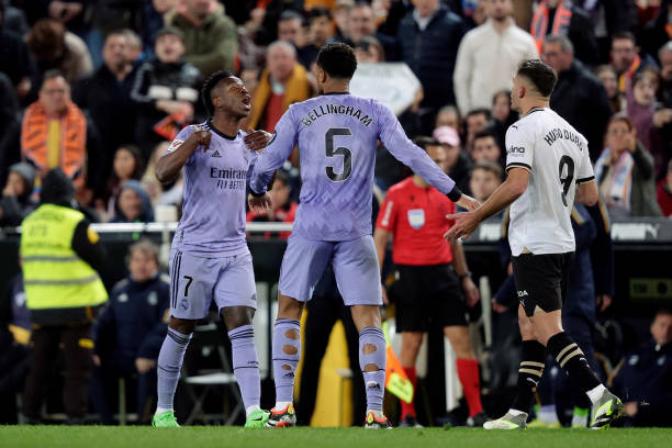 Ảnh bài viết Trọng tài "báo hại", Real Madrid đánh rơi chiến thắng