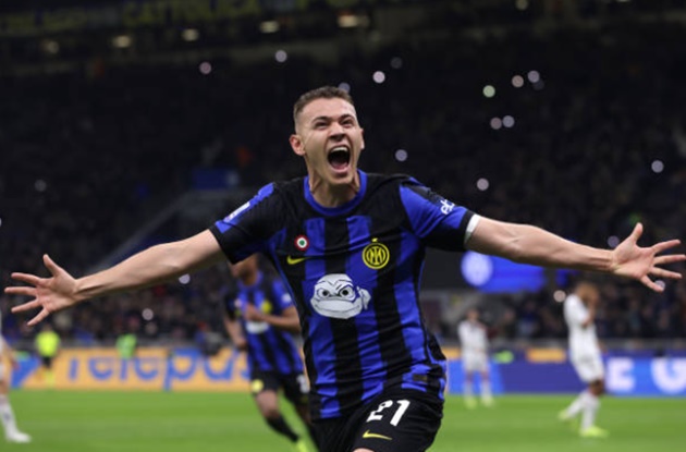 Ảnh bài viết Gác Juve 15 điểm, Inter chờ ngày ''end game''