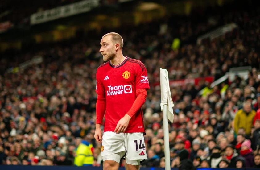 Ảnh bài viết Huyền thoại chê Eriksen không đủ tốt cho M.U