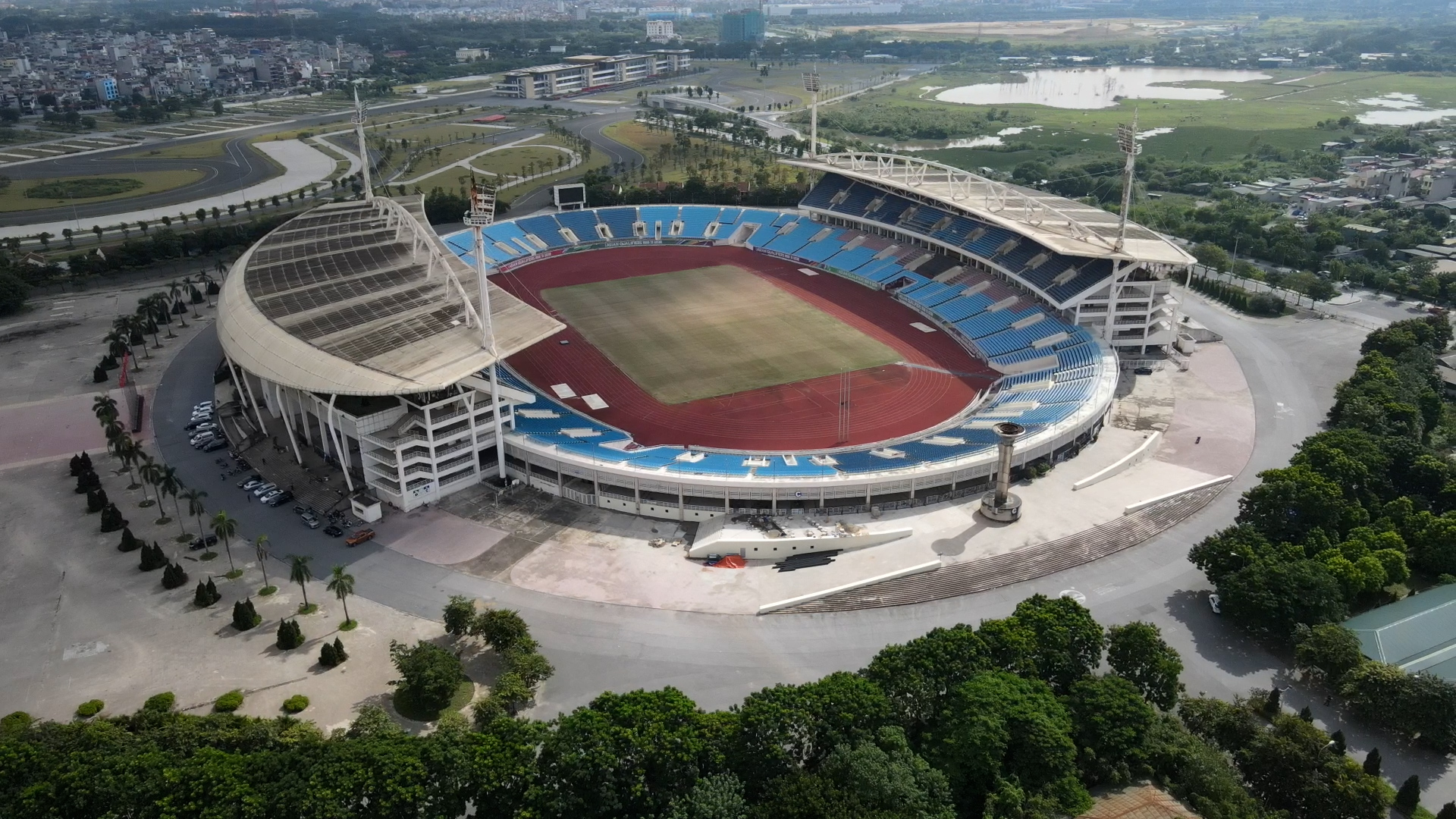 AFC cảnh cáo, 3 CLB V-League đối diện thêm khó khăn