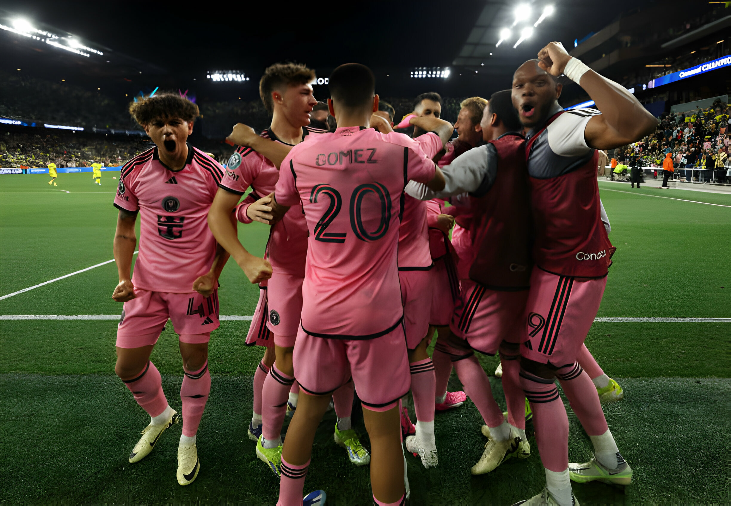 Messi và Suarez cùng tỏa sáng, Inter Miami thoát nguy tại CONCACAF League Cup