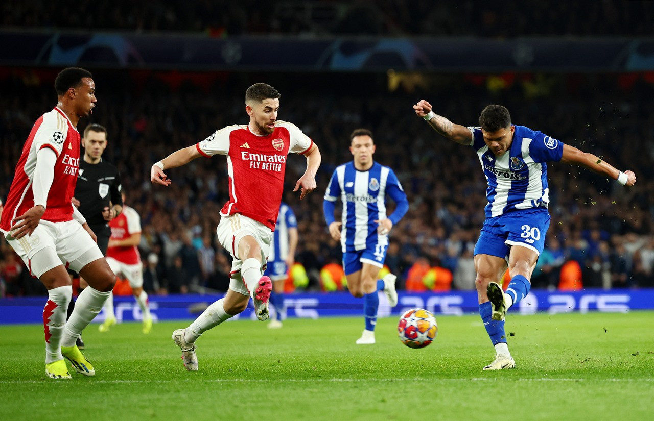 Ảnh bài viết Ferdinand dự đoán hành trình của Arsenal tại Champions League