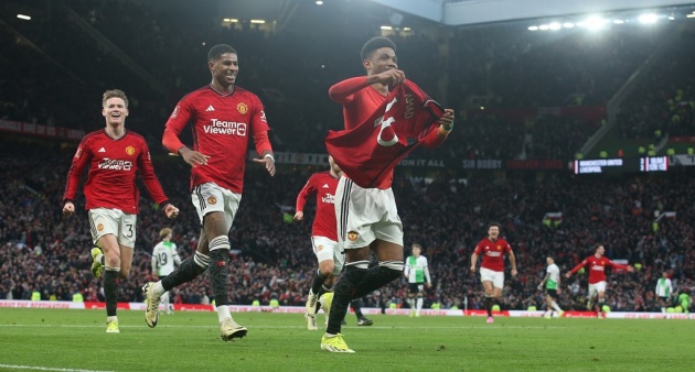 Rượt đuổi 7 bàn, Man United thắng Liverpool sau 120 phút