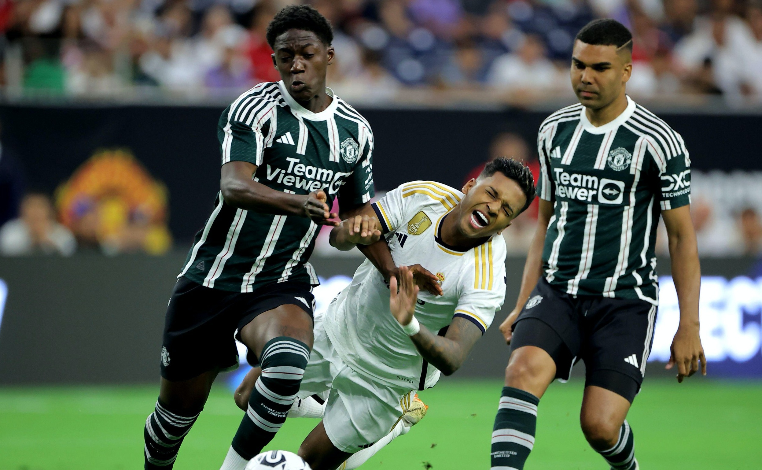 Ảnh bài viết Bom tấn từ Real suýt phá hỏng sự nghiệp Mainoo ở M.U