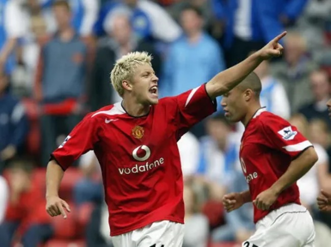 Alan Smith nêu tên vị cứu tinh của Man Utd