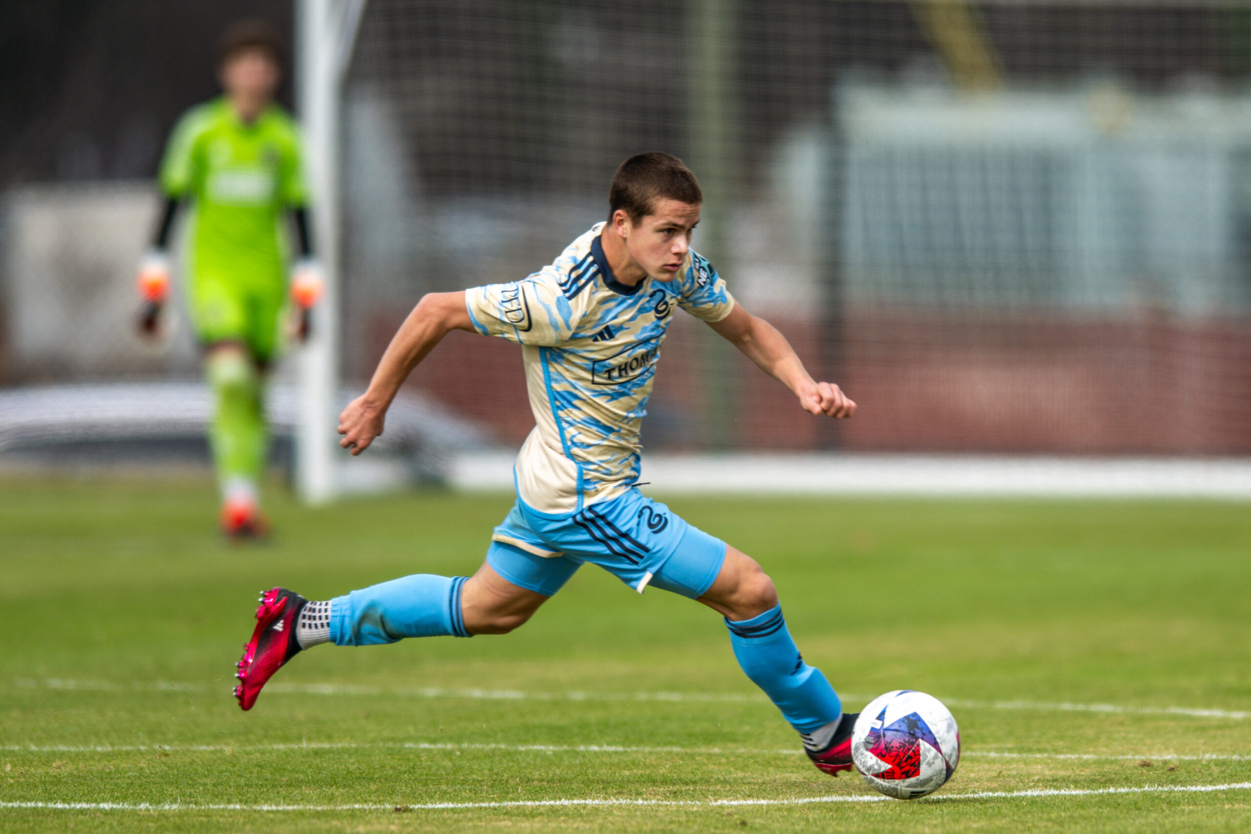 Ảnh bài viết Sullivan: “Viên kim cương” Man City thèm khát