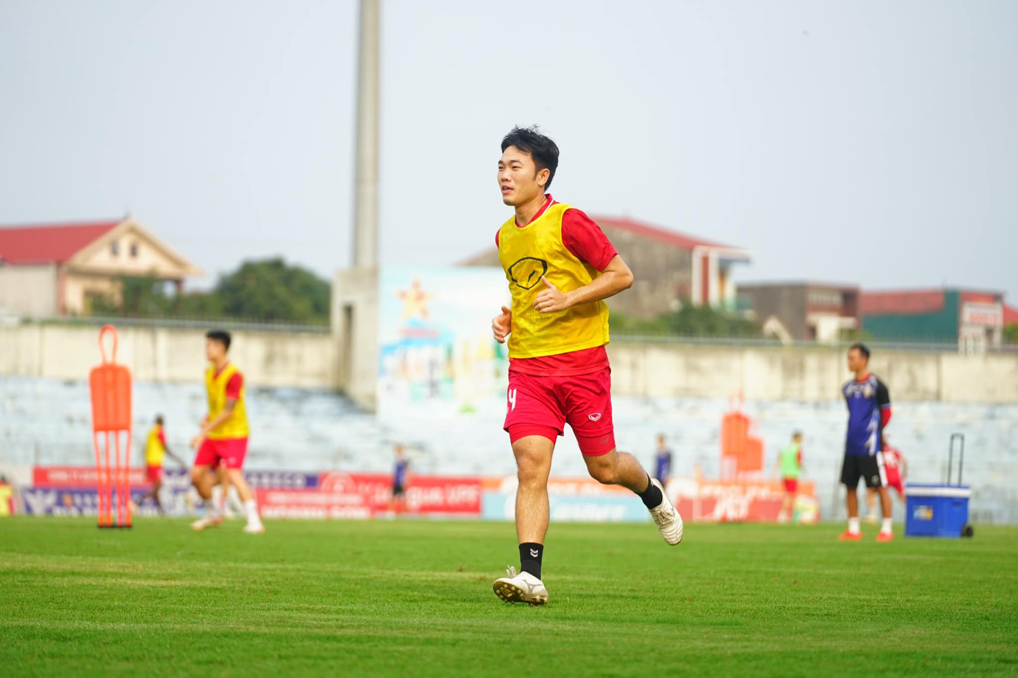 Ảnh bài viết Hạ gục Bình Dương, HLV Hà Tĩnh nhận xét thẳng về Xuân Trường