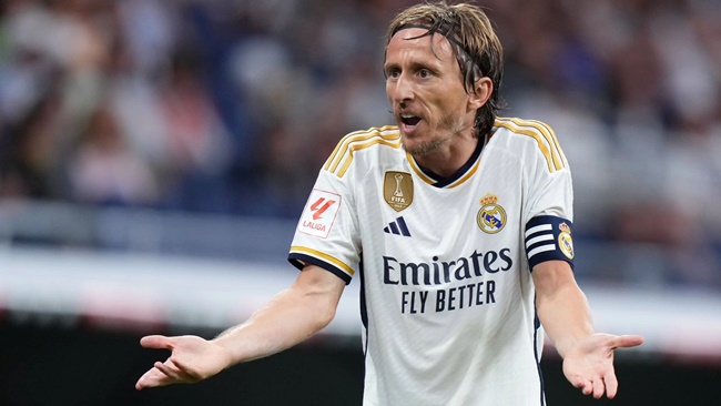 Ảnh bài viết Modric "quay xe" với Real