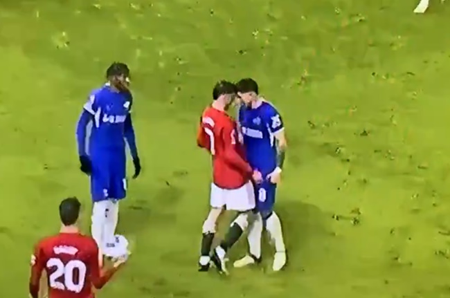 Ảnh bài viết Mount đụng độ nảy lửa với Enzo