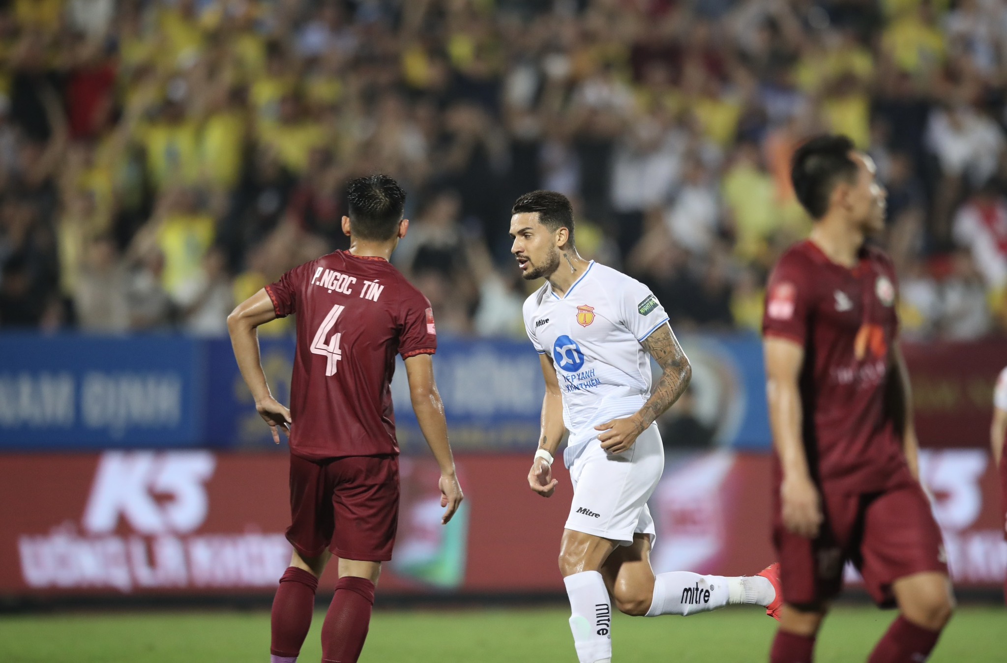 Ảnh bài viết "Họ là đội chuyển trạng thái tốt nhất V-League hiện tại"