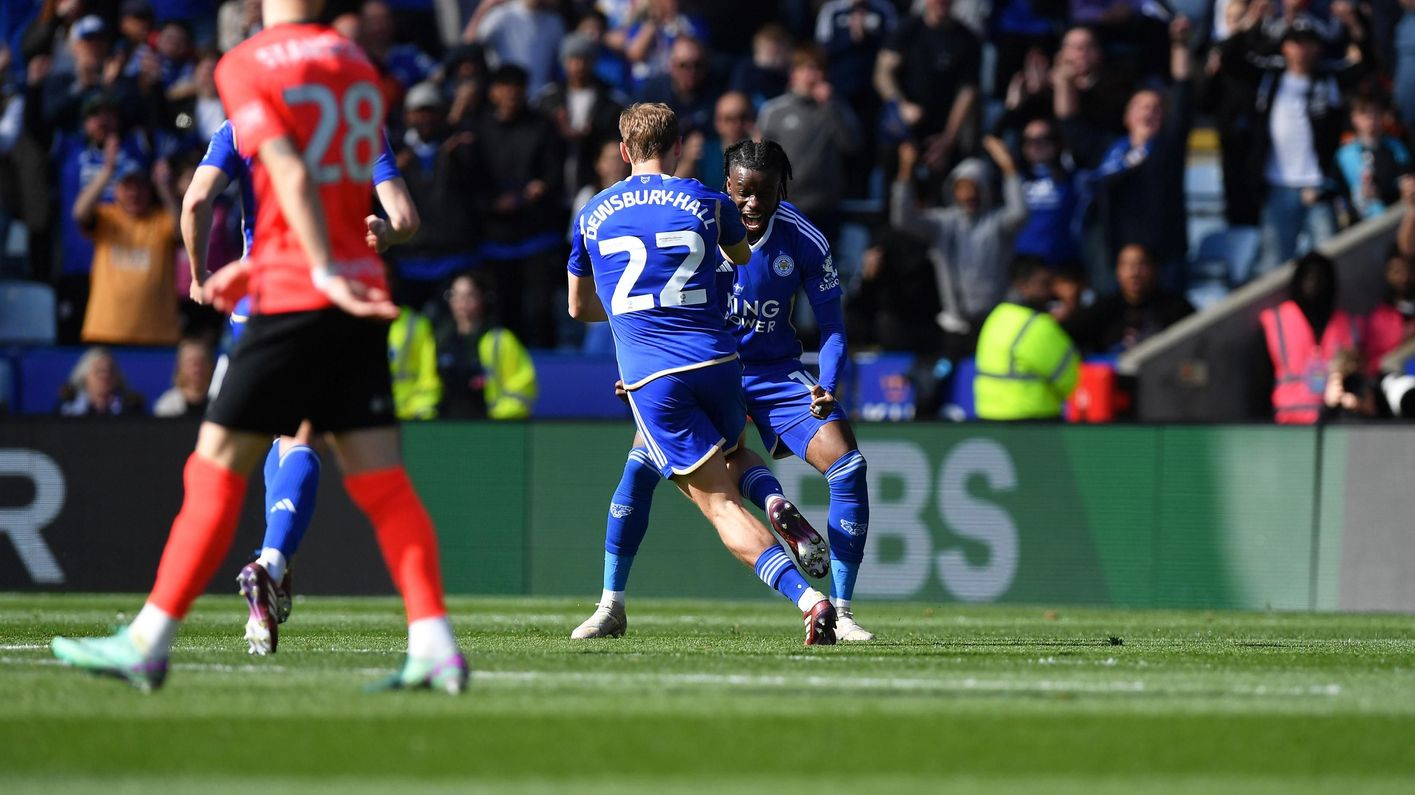 Leicester City trở lại ngoạn mục