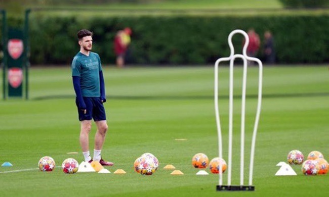 Ảnh bài viết Cú hích lớn cho Arsenal; Hình ảnh thú vị của Odegaard