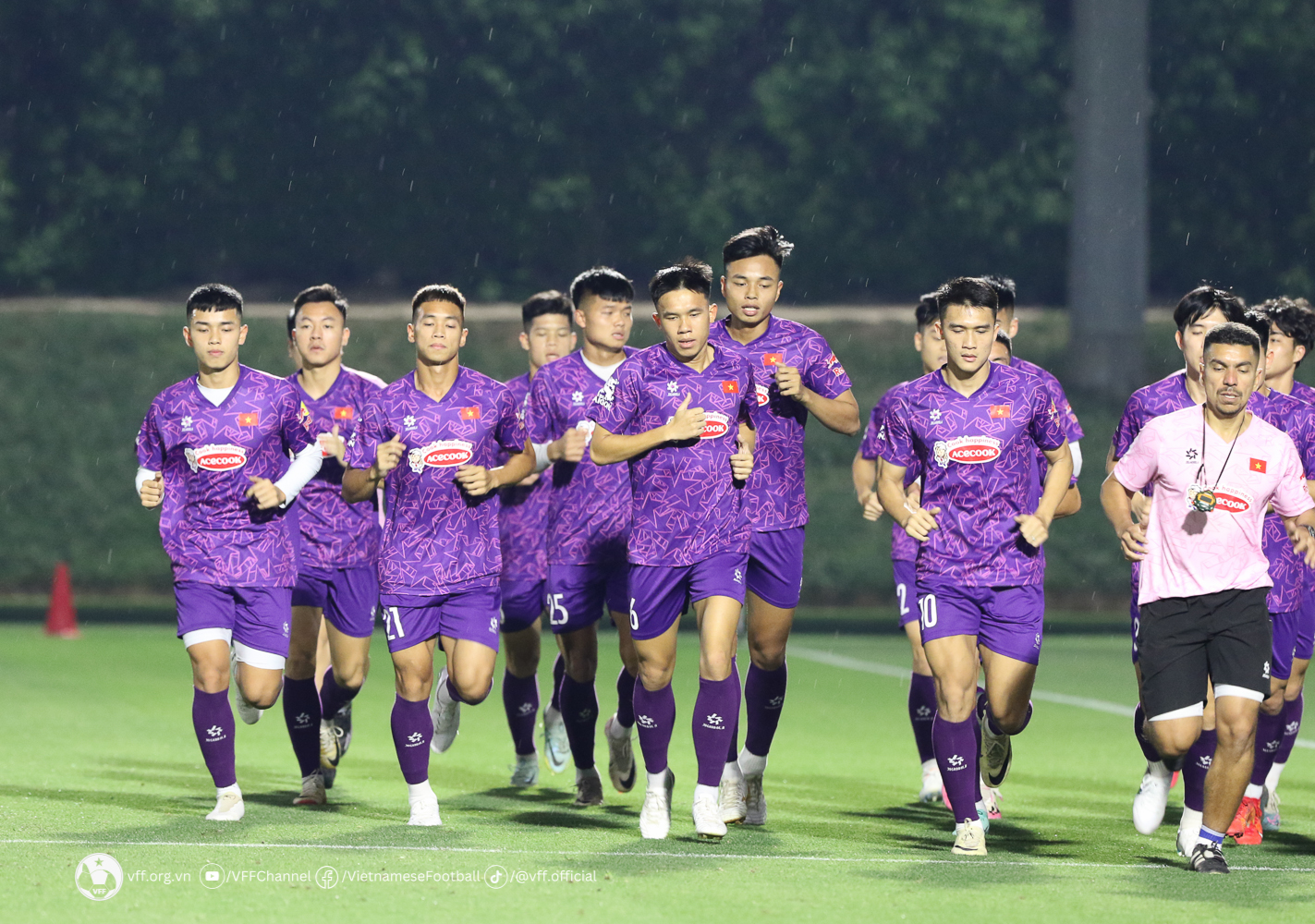 "Cầu thủ Việt Nam không theo một quy chuẩn cụ thể"