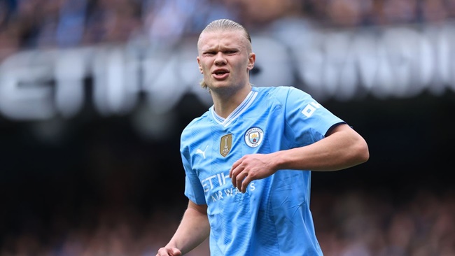 Cha Haaland khiến Roy Keane "cứng họng"