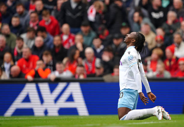 Ảnh bài viết "Người cũ" Arsenal kéo sập Anfield