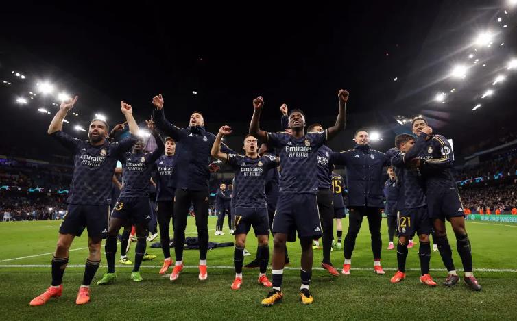 Ảnh bài viết Henry ngả mũ với chiến thuật đánh bại Man City của Real