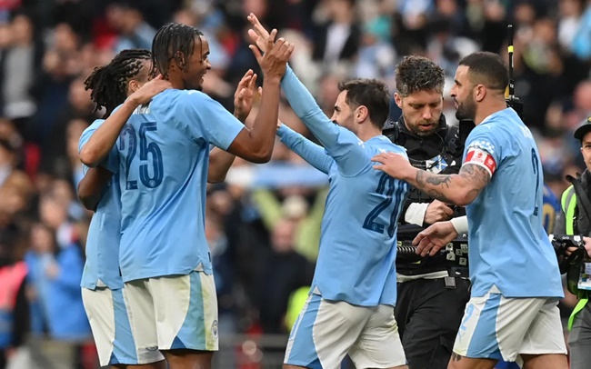 Từ phát biểu của Guardiola, Man City chuẩn bị chinh phạt Premier League