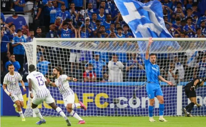 Ảnh bài viết Đội bóng của Neymar, Mitrovic dừng bước ở bán kết Champions League