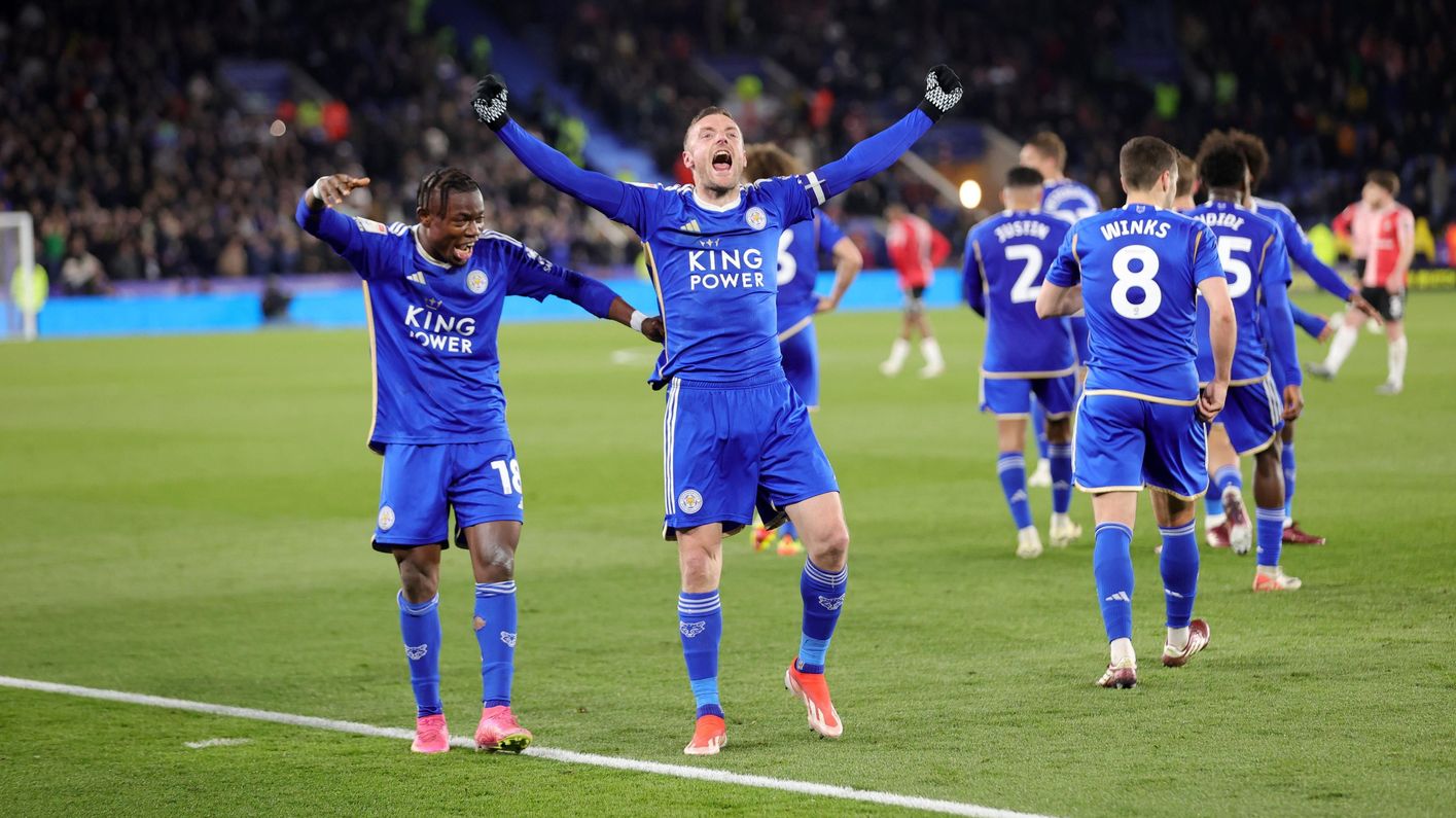 Ảnh bài viết Ngã ngũ Leicester City