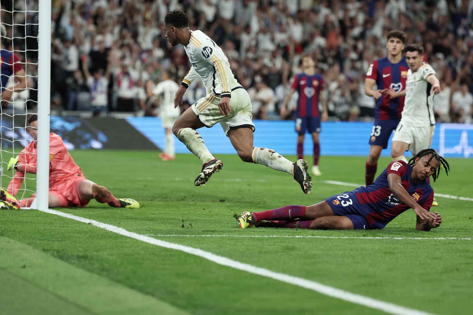 Ảnh bài viết Ancelotti tiết lộ khoảnh khắc giúp Real vô địch La Liga